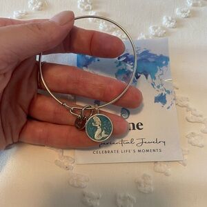 Dune Jewelry sterling silver mermaid bracelet bangle with apatite - never worn